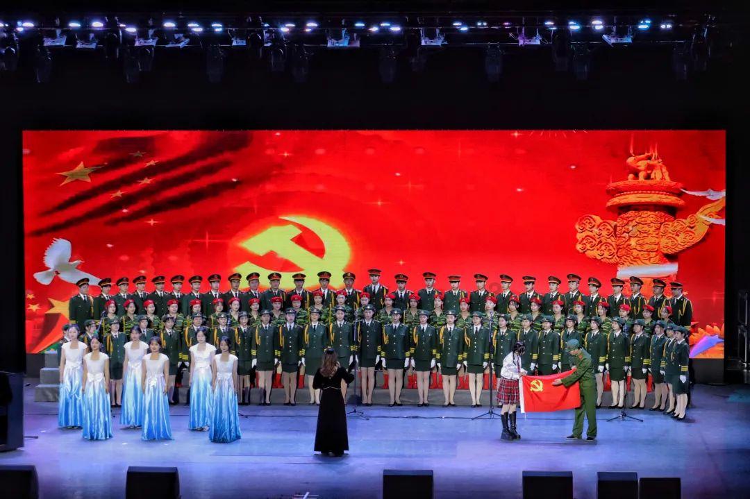 老板脾气差爱骂人，怎么办，我有点忍受不了了！！游戏画面